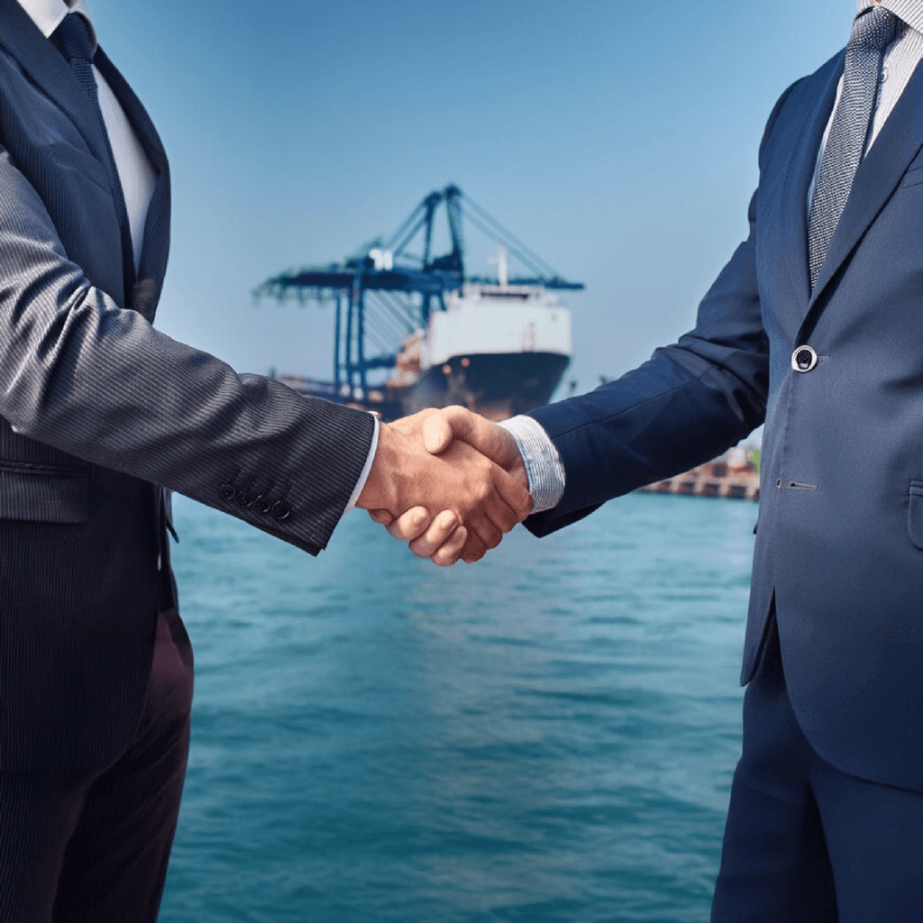 Why UAE Shipping Companies Need Specialist Recruitment Agencies?