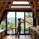 estudio 2850’s A-frame cabin on stilts overlooks ecuadorean andes