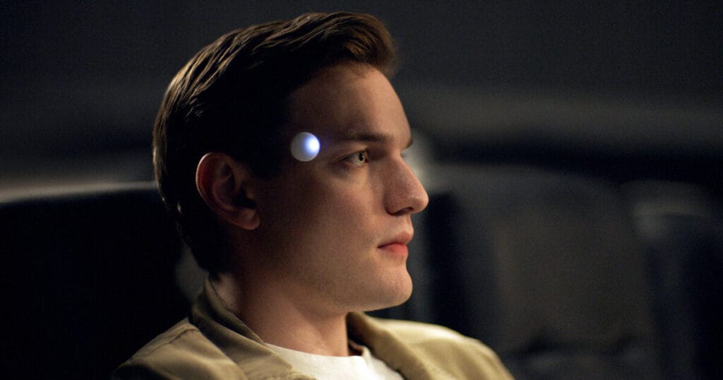 meet omi, a wearable AI device that can read minds