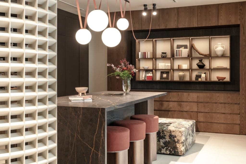 Workspace for C’est ici Design in Dubai Offers Creatives Inspiration