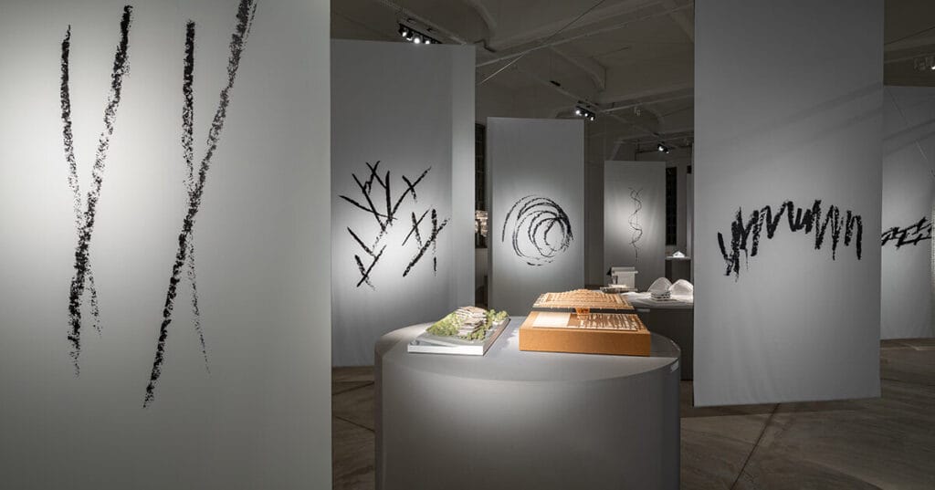 kengo kuma on his ‘onomatopoeia’ exhibition arrival in athens