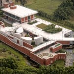 petal-shaped chambers anchor studio naqshbandi’s spiritual retreat on indian campus