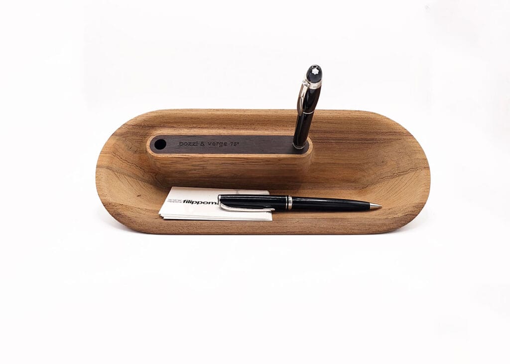 Filippo Mambretti’s Stilo75 Pen Holder Encourages Writing