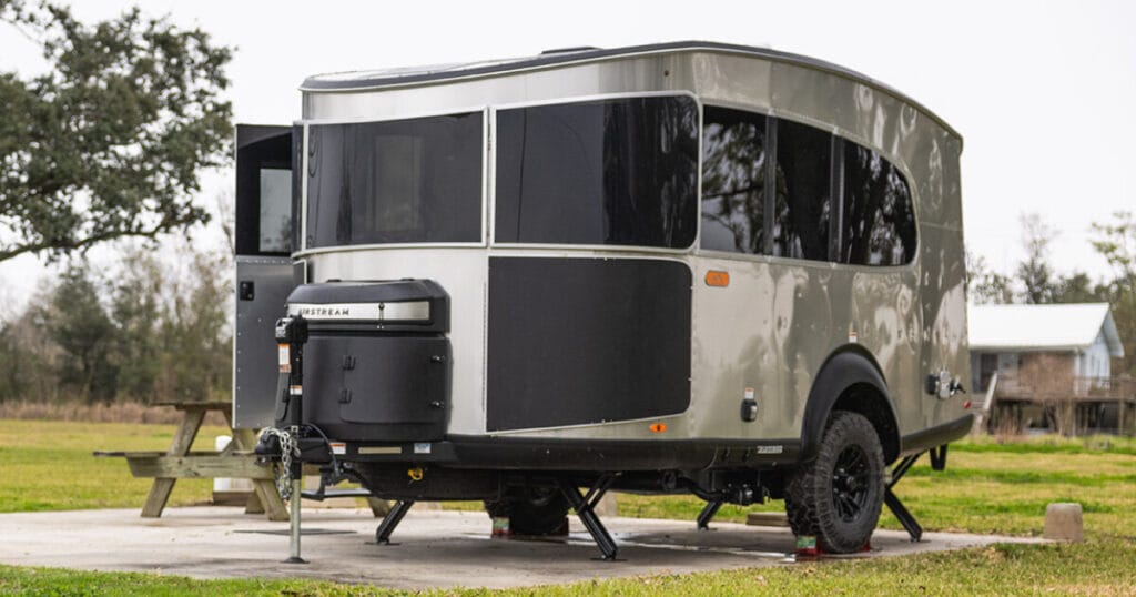 airstream introduces first fully electric travel trailer, basecamp Xe